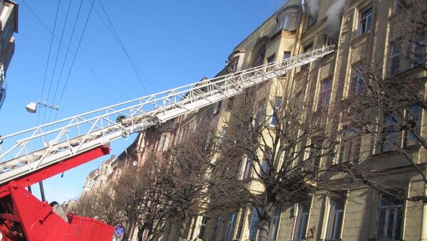 Пожар в доме в центре Петербурга. Фото с места события