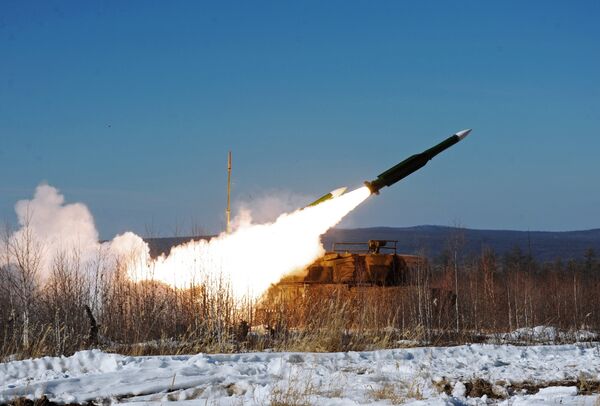 Зенитный ракетный комплекс Бук на учениях войск противовоздушной обороны Восточного военного округа в Бурятии Зенитный ракетный комплекс Бук на учениях войск противовоздушной обороны Восточного военного округа в Бурятии