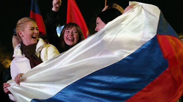 Праздничный салют в Москве, Симферополе и Севастополе в честь присоединения Крыма. 22 марта 2014