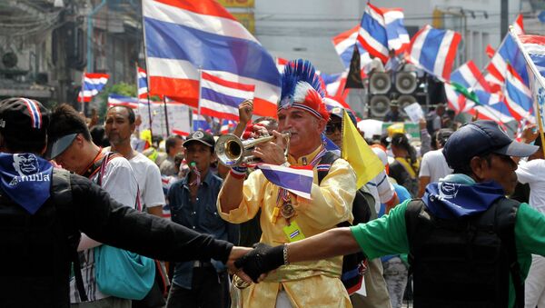 Демонстранты в Бангкоке во время акции протеста 28 марта 2014 года. Архивное фото