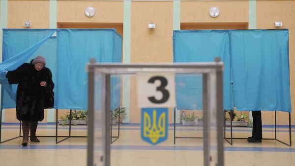 Избирательный участок в Киеве. Архивное фото