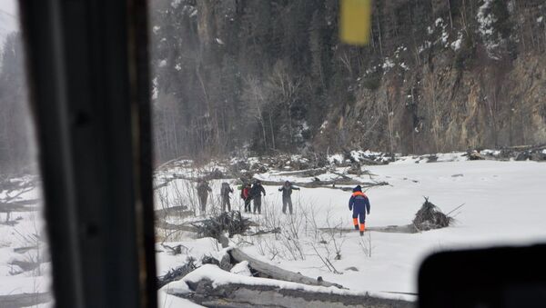 Спасатели МЧС обнаружили не вышедшую на связь группу туристов в Хабаровском крае. Фото с места события