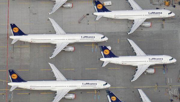 Самолеты авиакомпании Люфтганза в аэропорту Франкфурта, Германия