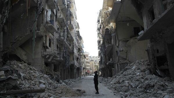 На улицах сирийского города Алеппо, 4 апреля 2014