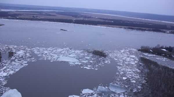 В Томске уровень воды в реке Томь приблизился к опасным отметкам