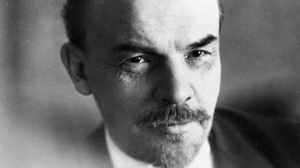 Владимир Ильич Ленин (1870-1924). Репродукция фотографии 1918 года