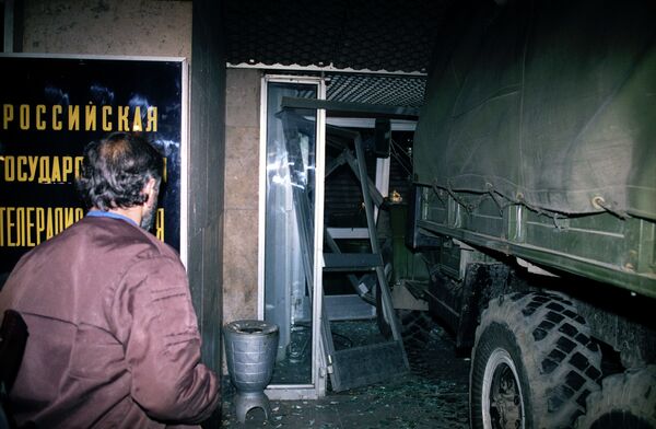 Штурм телецентра Останкино. 3 октября 1993 Штурм телецентра Останкино. 3 октября 1993