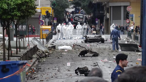 У Банка Греции в Афинах произошел взрыв.