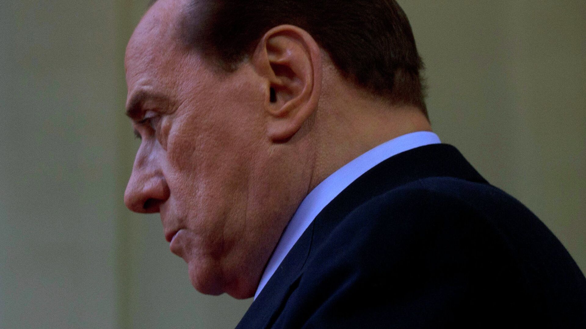 Экс-премьер-министр Италии Берлускони: с начала событий на Украине я дважды звонил Путину, но безуспешно