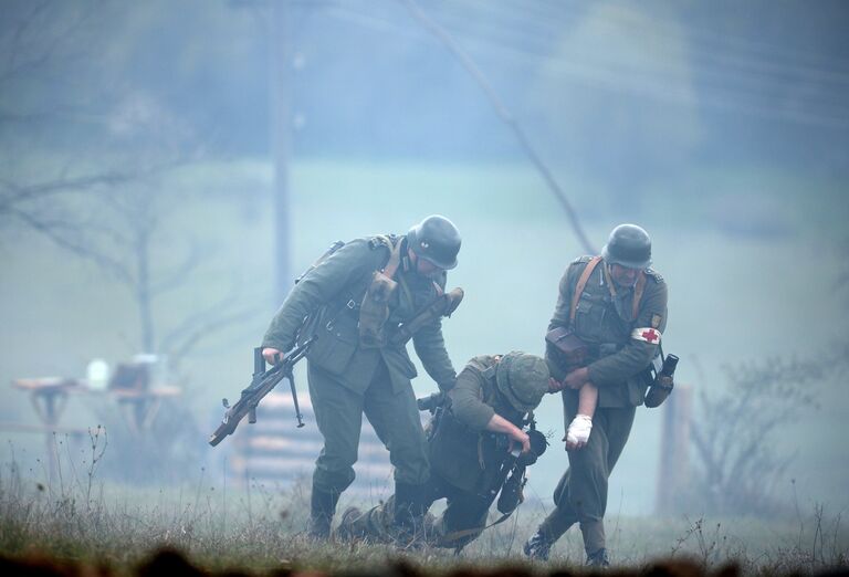 Военно-историческая реконструкция в честь 70-летия освобождения Симферополя