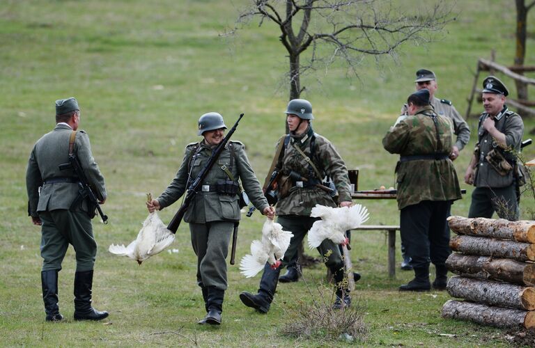 Военно-историческая реконструкция в честь 70-летия освобождения Симферополя