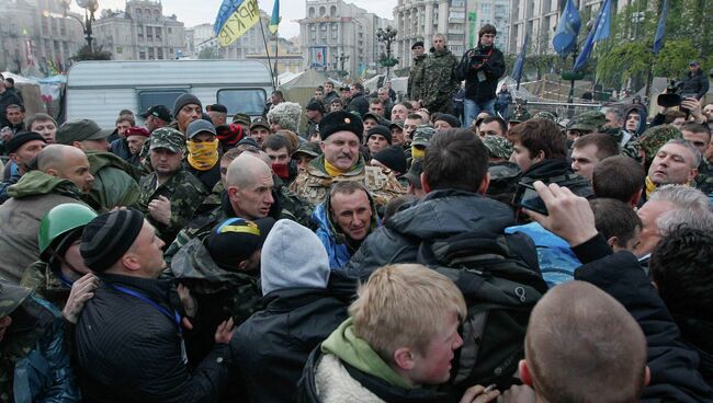 Митинг протеста сторонников Евромайдана против бездействия властей по вопросу Восточной Украины на Площади Независимости в Киеве