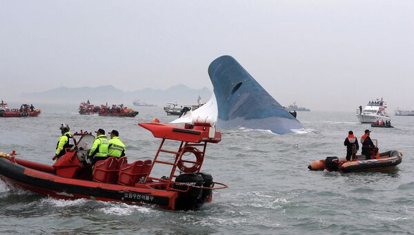Затонувший у побережья Южной Кореи паром Севол