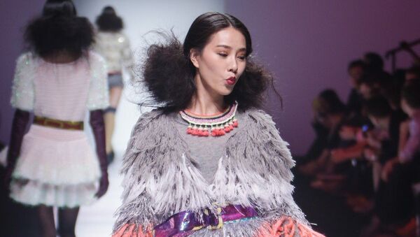 Показ коллекции YYO на Шанхайской Неделе моды