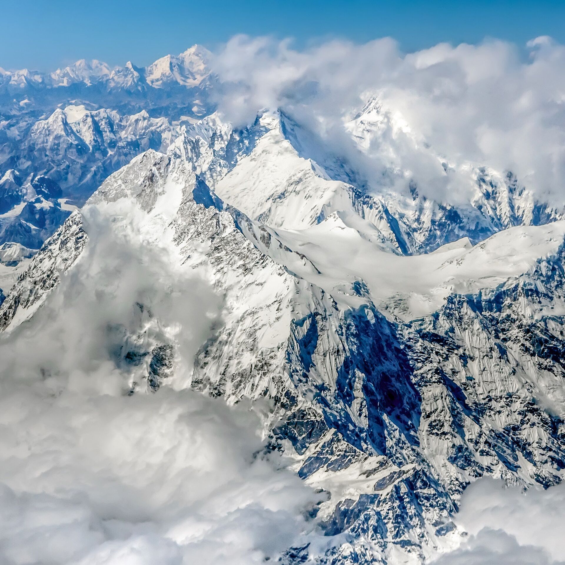 Маунт эверест. Гора Эверест(Джомолунгма). Джомолунгма (Гималаи) - 8848. Вершина Эвереста. Эверест хребет.