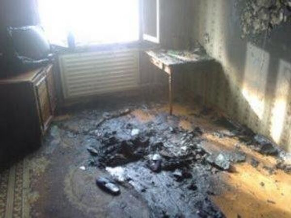 Житель села под Томском погиб при пожаре, уснув с сигаретой в постели, событийное фото