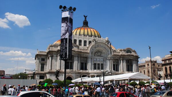 Дворец изящных искусств в Мехико - место прощания с прахом Маркеса