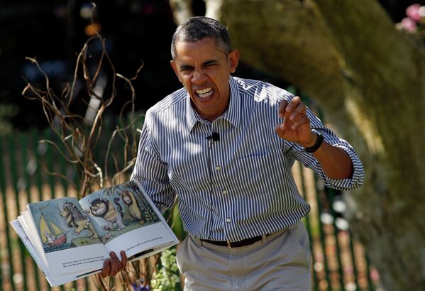 Барак Обама на праздничном мероприятии в рамках ежегодной пасхальной акции Easter Egg Roll