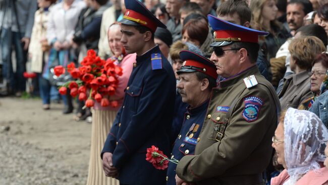 Панихида по погибшими жителям Славянска