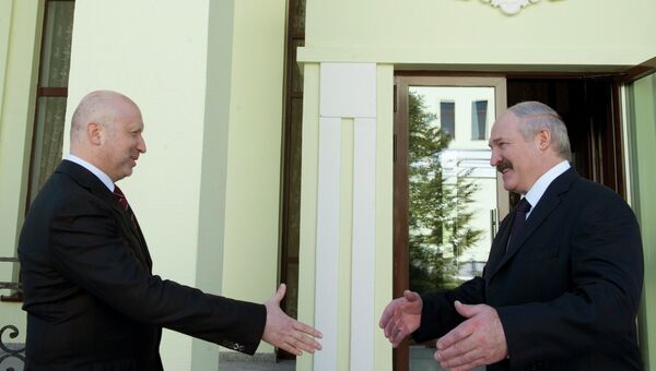 Встреча Александра Турчинова с Александром Лукашенко