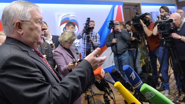 Комиссия Госдумы по этике предложила Владимиру Жириновскому извиниться перед журналистами