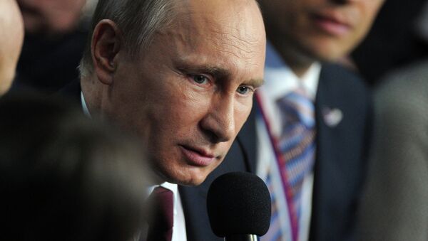 Президент России Владимир Путин принял участие в пленарном заседании I Медиафорума ОНФ
