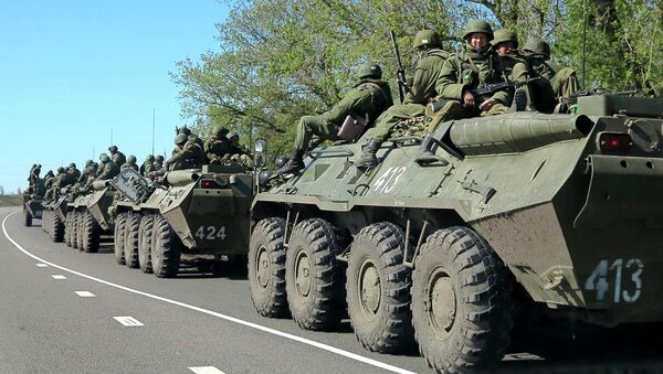 Российские военнослужащие на окраине Белгорода. Архивное фото