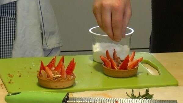 Вкус лета:  английский кондитер поделился рецептом тарталеток с ягодам