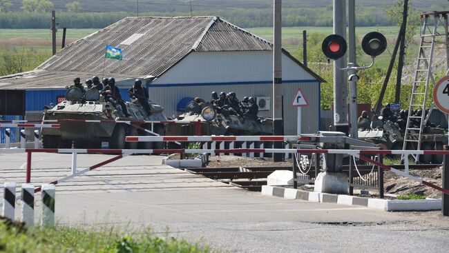 Украинские военнослужащие в окрестностях Славянска