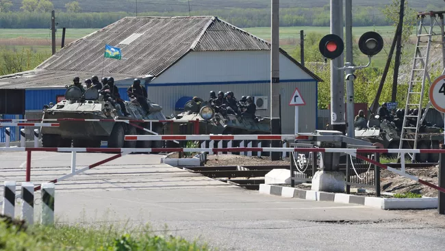 Украинские военнослужащие в окрестностях Славянска. Архивное фото