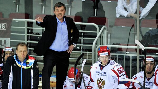 Главный тренер мужской сборной России по хоккею Олег Знарок