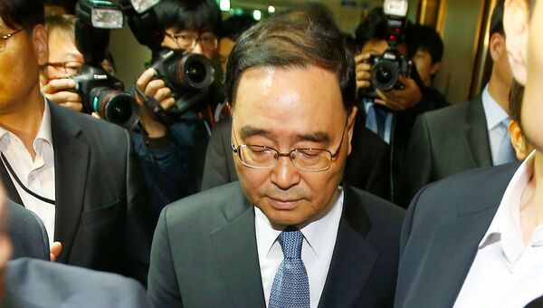 Премьер-министр Южной Кореи Чон Хон Вон ушел в отставку