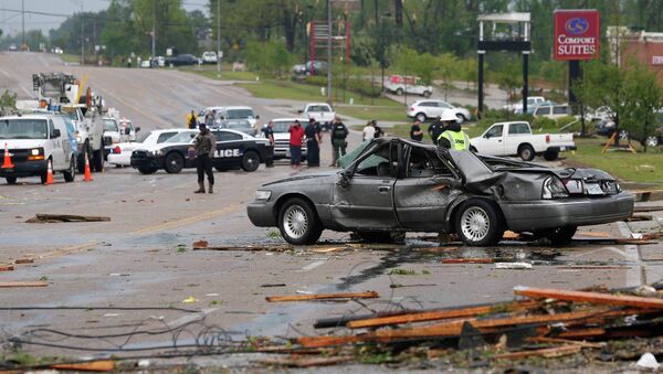 Последствия торнадо в Тупело, штат Миссисипи