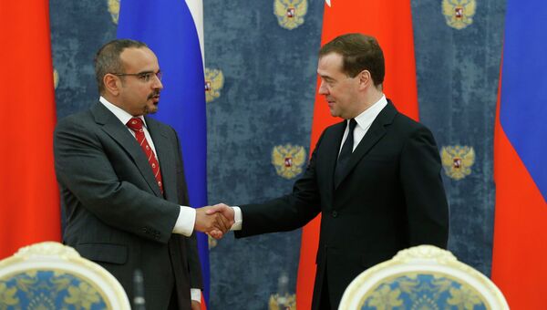 Д.Медведев встретился с наследным принцем Бахрейна Салманом бен Хамадом аль-Халифой