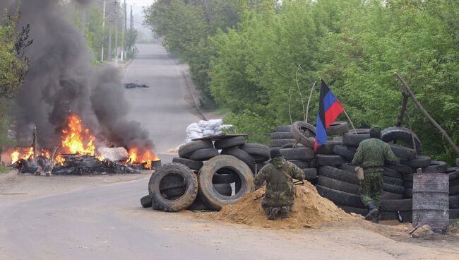 Украинские войска начали штурм города Славянска