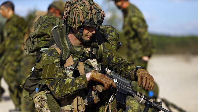 Совместные учения американских и канадских военных в Польше. Архивное фото.