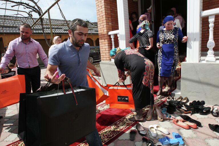 Традиционная чеченская свадьба в Грозном