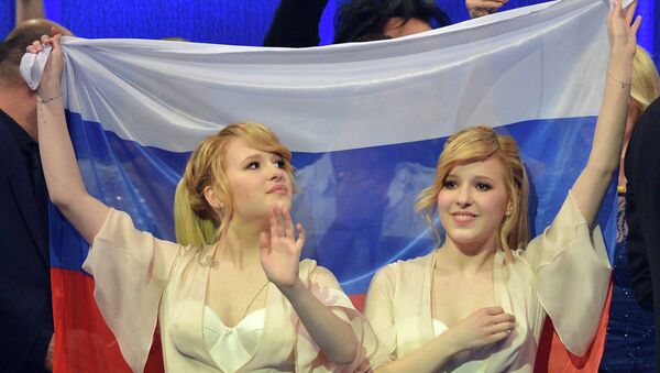 Мария и Анастасия Толмачевы после выступления в полуфинале конкурса Евровидение-2014 в Копенгагене