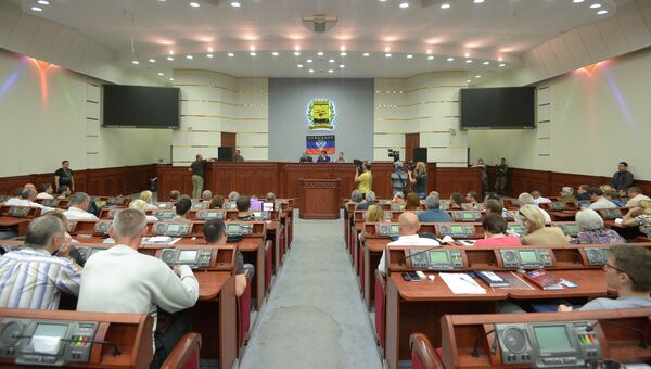 На заседании 3-й сессии Верховного Совета Донецкой Народной Республики