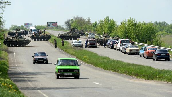 Блокпост украинской армии по дороге между Краматорском и Славянском. Архивное фото