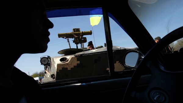 Украинские военные возле Славянска. Архивное фото