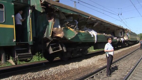 Разорвало вагон с начала до конца – очевидец о ЧП с поездами в Подмосковье