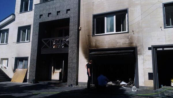 Неизвестные сожгли дом Олега Царева в Днепропетровске