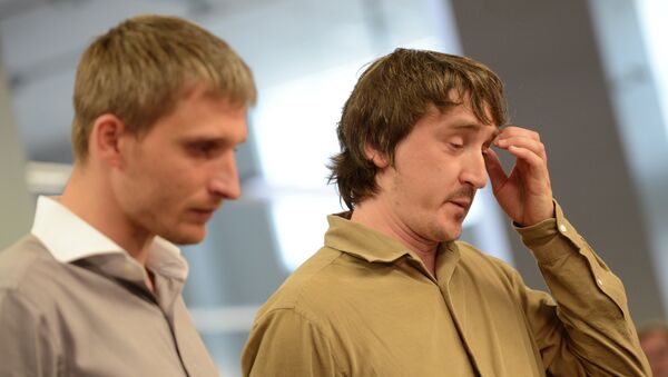 Освобожденные журналисты LifeNews Олег Сидякин и Марат Сайченко. Архивное фото