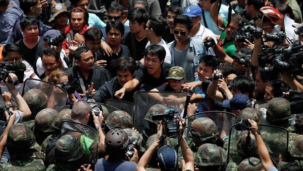 Акция протеста против военного переворота в Таиланде