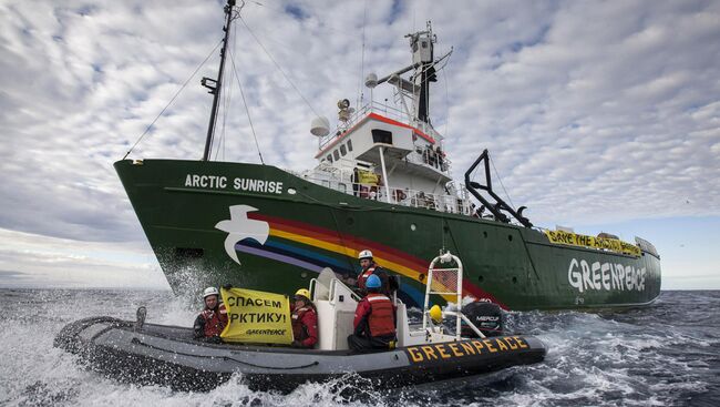 Акция Greenpeace против бурения нефтяных скважин в Арктике. Архивное фото