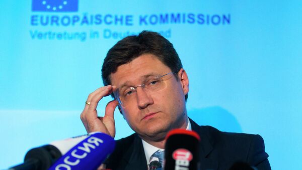 Министр энергетики РФ Александр Новак во время переговоров по газу в Берлине