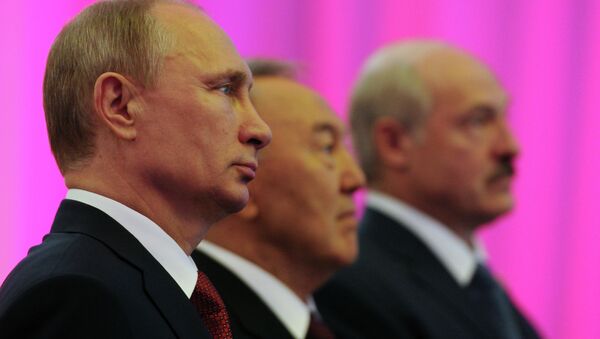 Рабочий визит В.Путина в Астану для участия в заседании Евразийского экономического совета. Архивное фото