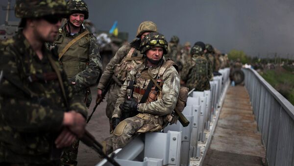 Украинские солдаты. Архивное фото