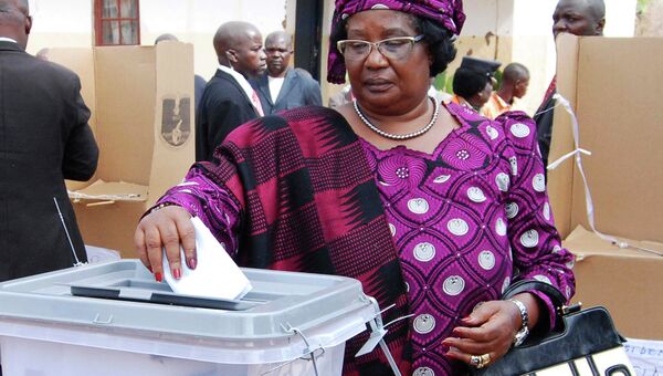 Президент Малави Джойс Банда на выборах